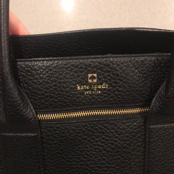 Kate Spade Southport Avenue Oden Shoulder Bag - Picture 2 of 8
